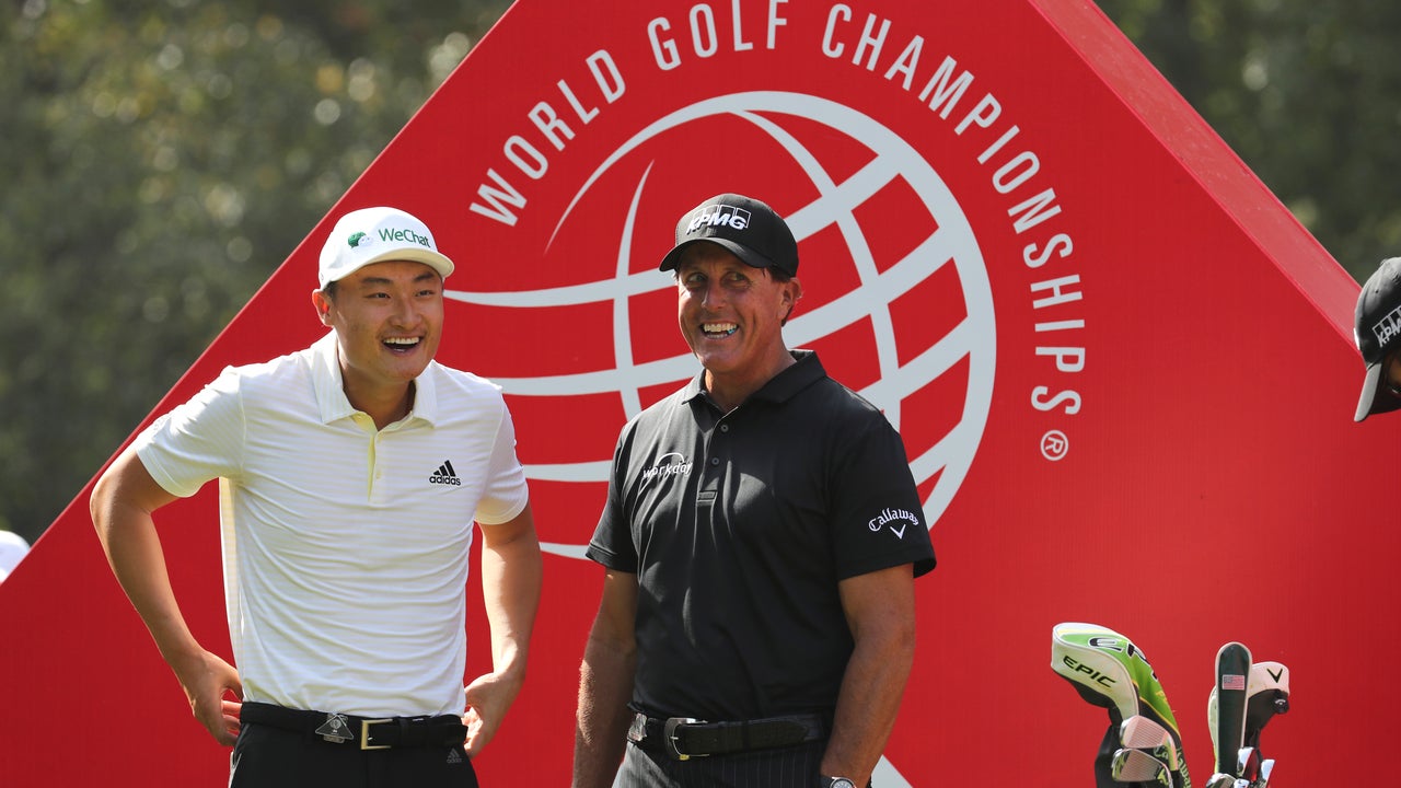Li delights home crowd and takes lead in Shanghai